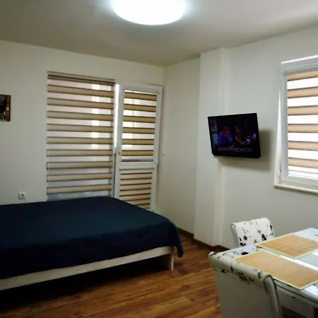 ателие - удобство, комфорт, сигурност и безплатно паркомясто شقة