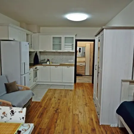 شقة ателие - удобство, комфорт, сигурност и безплатно паркомясто