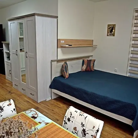 ателие - удобство, комфорт, сигурност и безплатно паркомясто アパート *