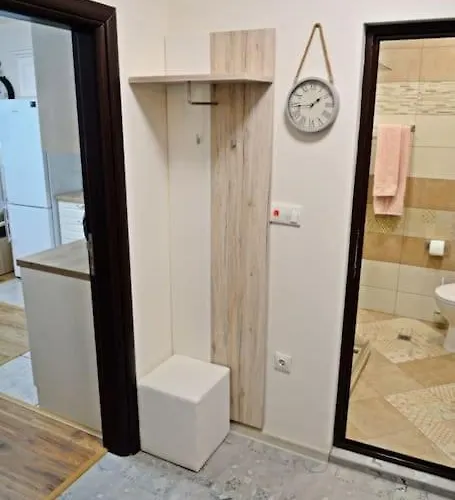 ателие - удобство, комфорт, сигурност и безплатно паркомясто Daire Varna